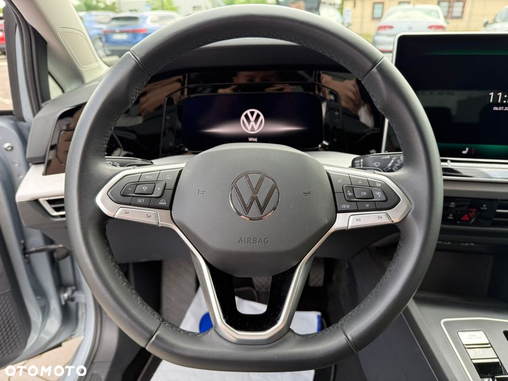 Volkswagen Golf 1.5 eTSI mHEV Life DSG - 15