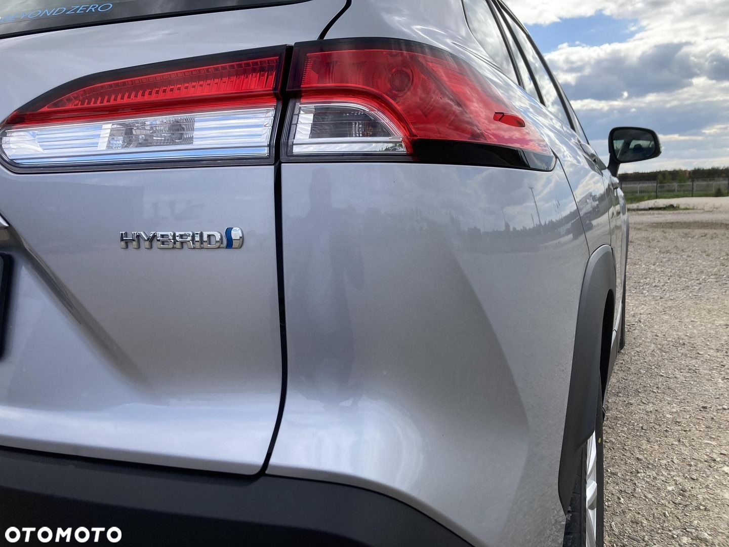 Toyota Corolla Cross 2.0 Hybrid Comfort - 30