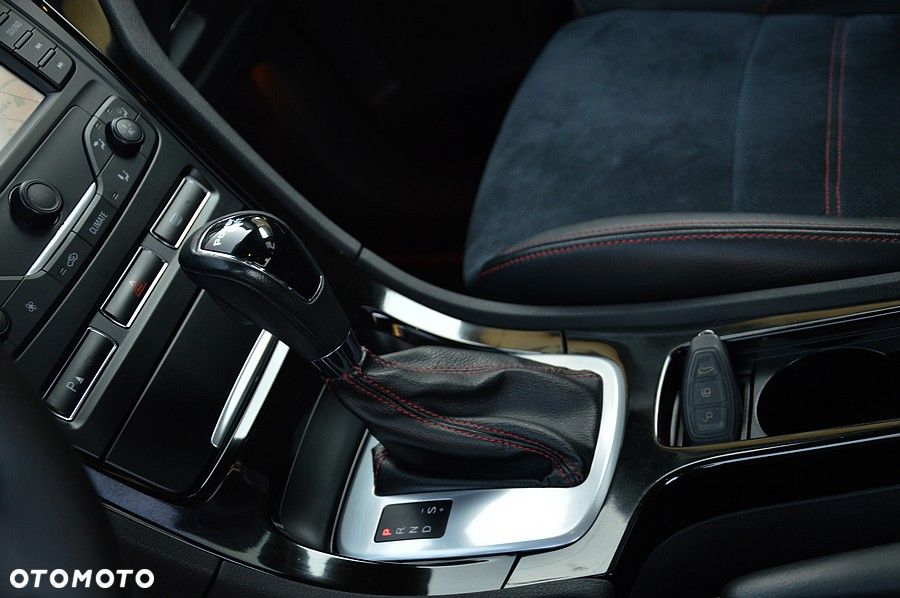Ford Mondeo 2.0 EcoBoost Titanium S - 34
