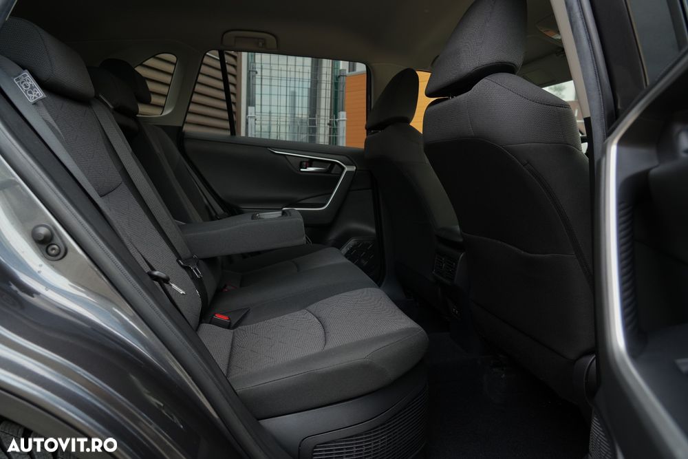 Toyota RAV4 2.5 4x4 Style Selection - 12