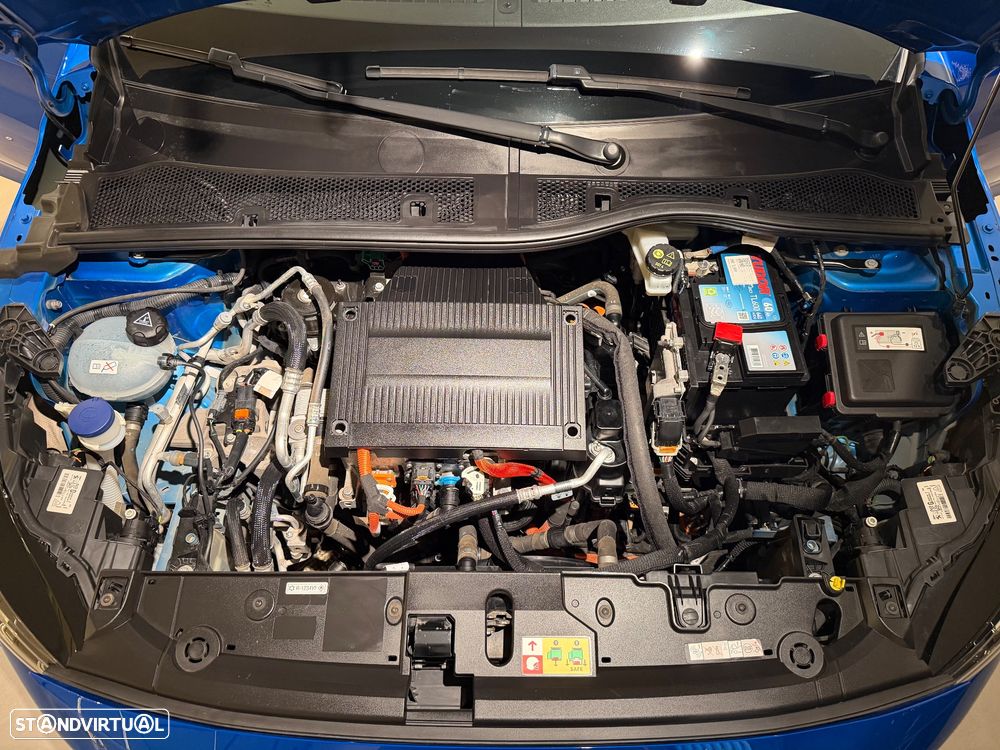 Peugeot e-208 - 55