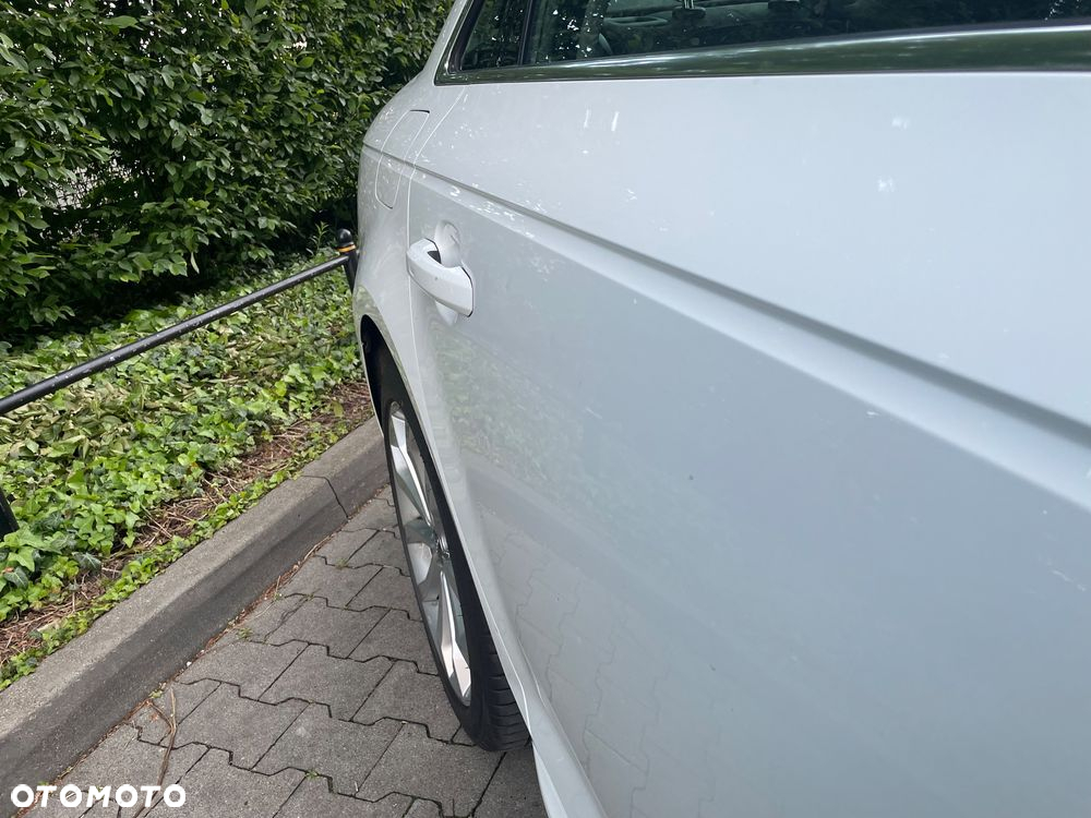 Audi A4 35 TFSI S tronic - 10