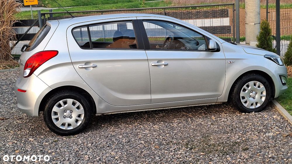 Hyundai i20 1.25 Comfort - 4