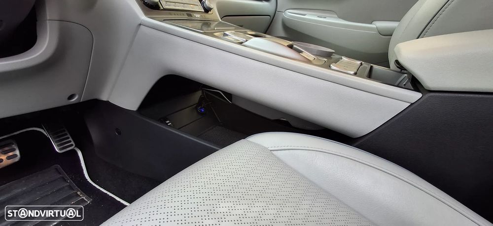 Hyundai Kauai 64 kWh Premium+P.Premium - 33