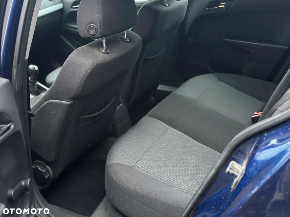 Opel Astra - 13