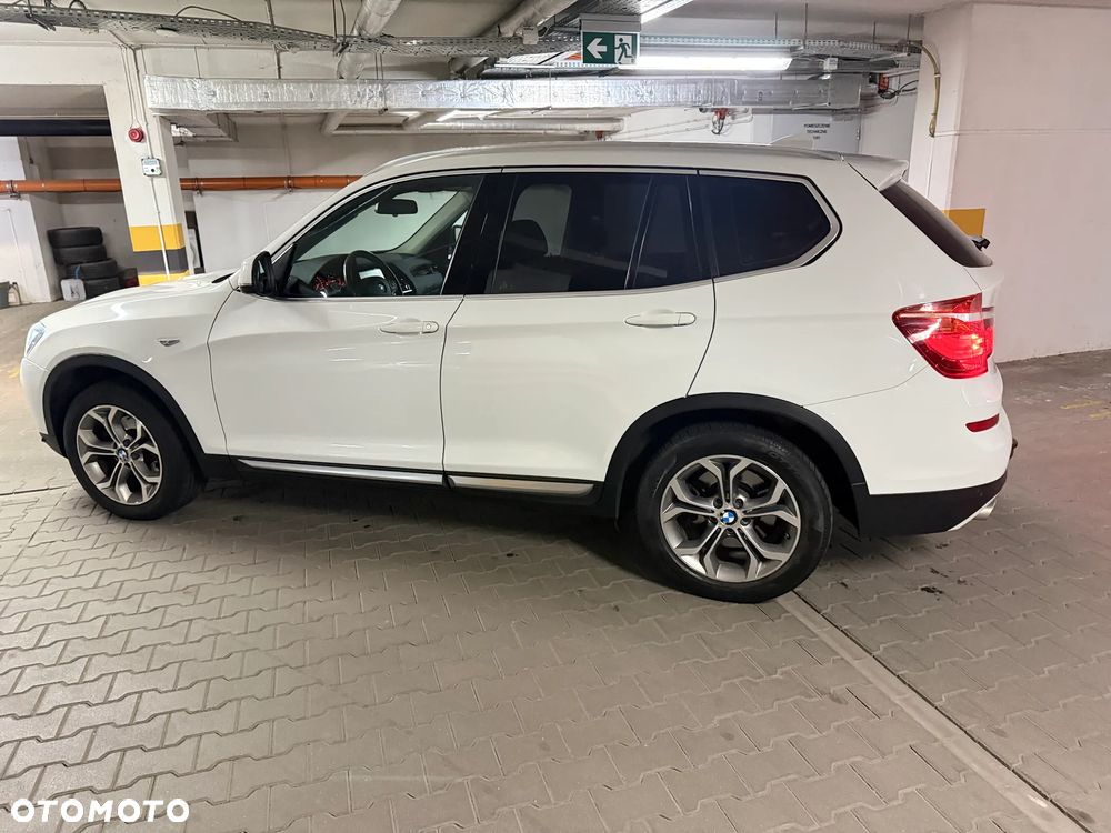 BMW X3 xDrive20d xLine - 14