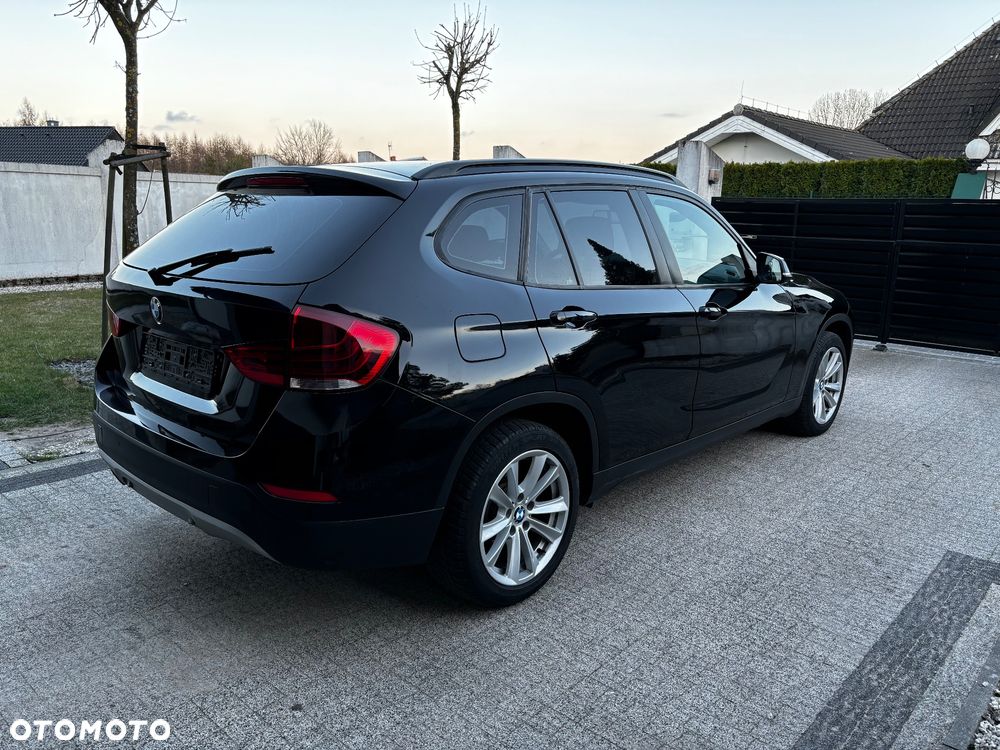BMW X1 sDrive16d - 4