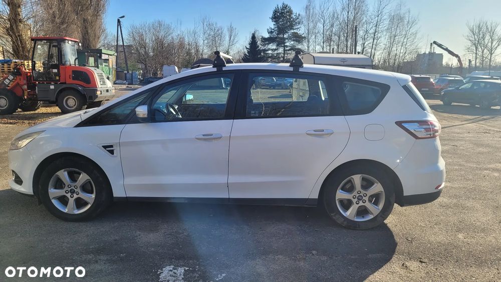 Ford S-Max 2.0 TDCi Trend - 15
