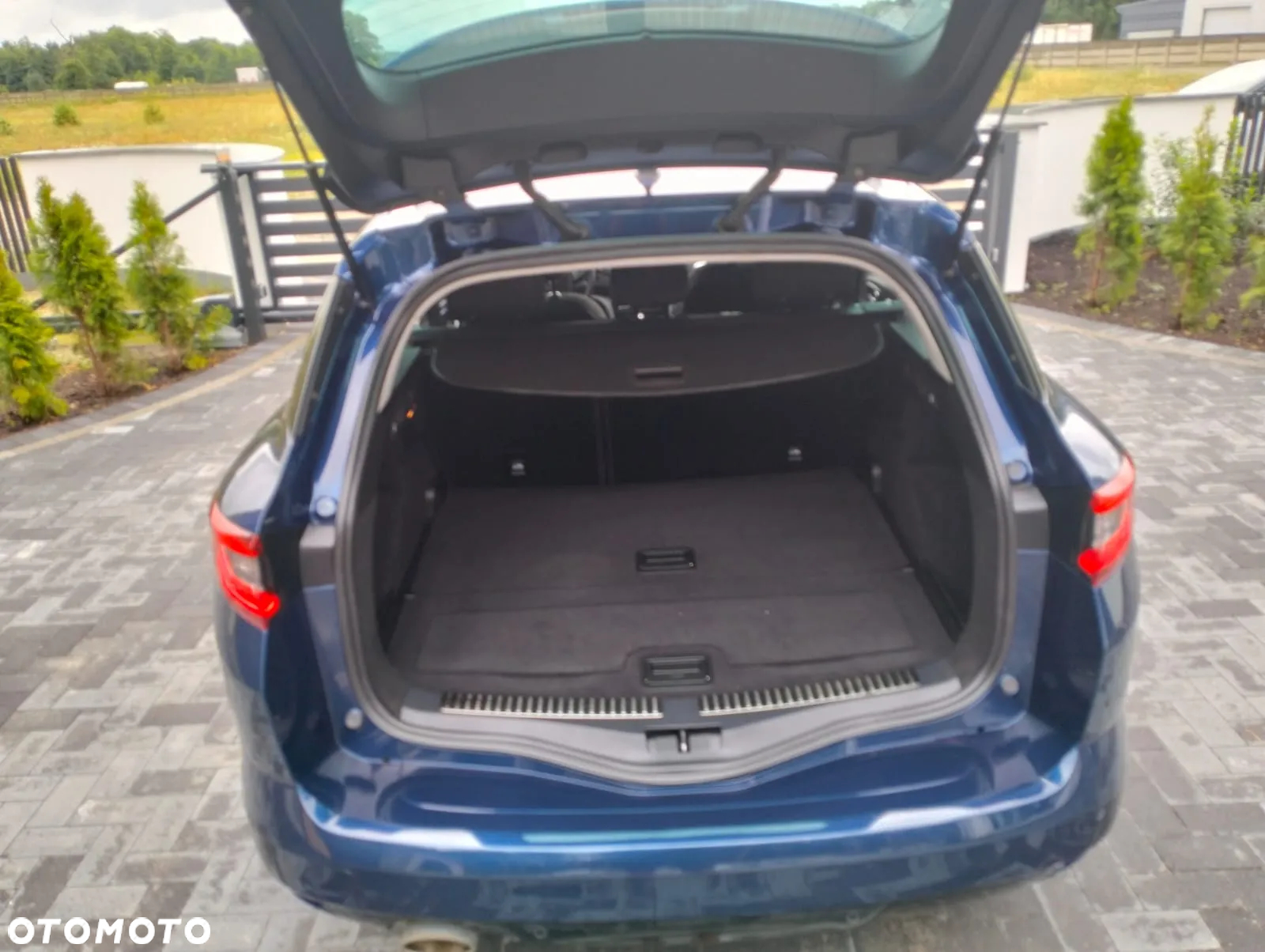 Renault Megane 1.3 TCe FAP Limited EDC - 21