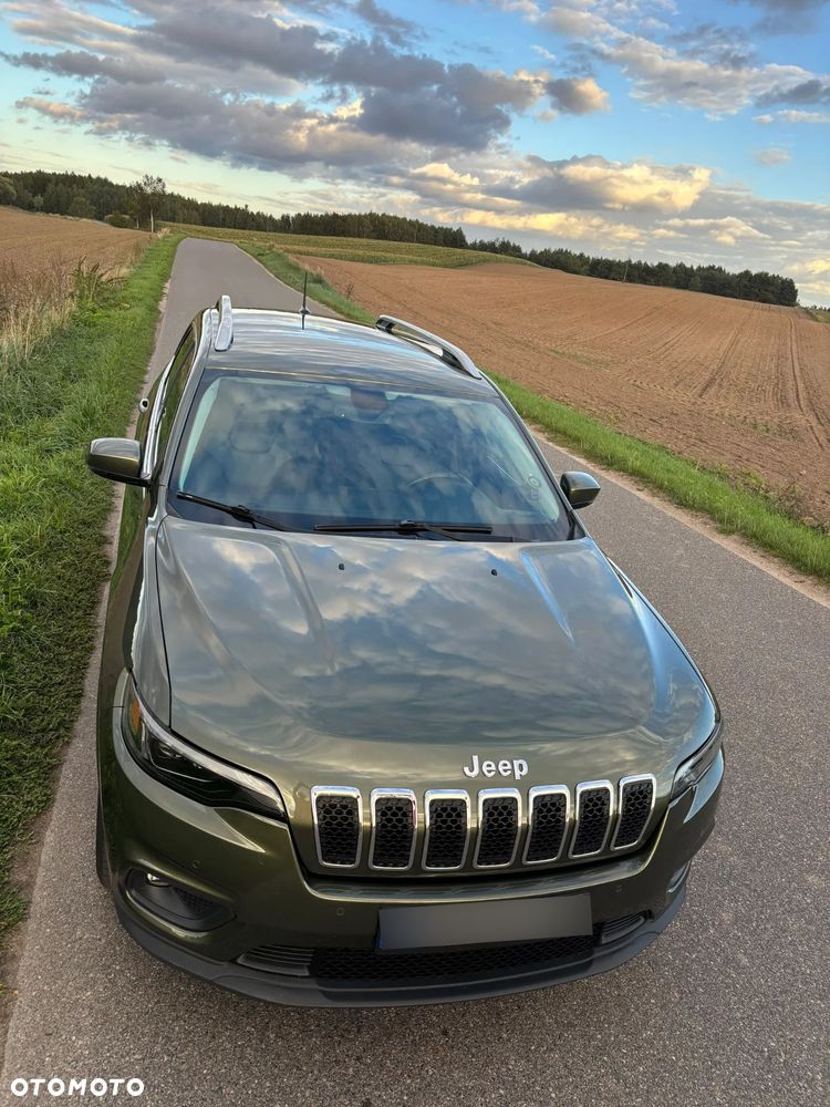 Jeep Cherokee - 21
