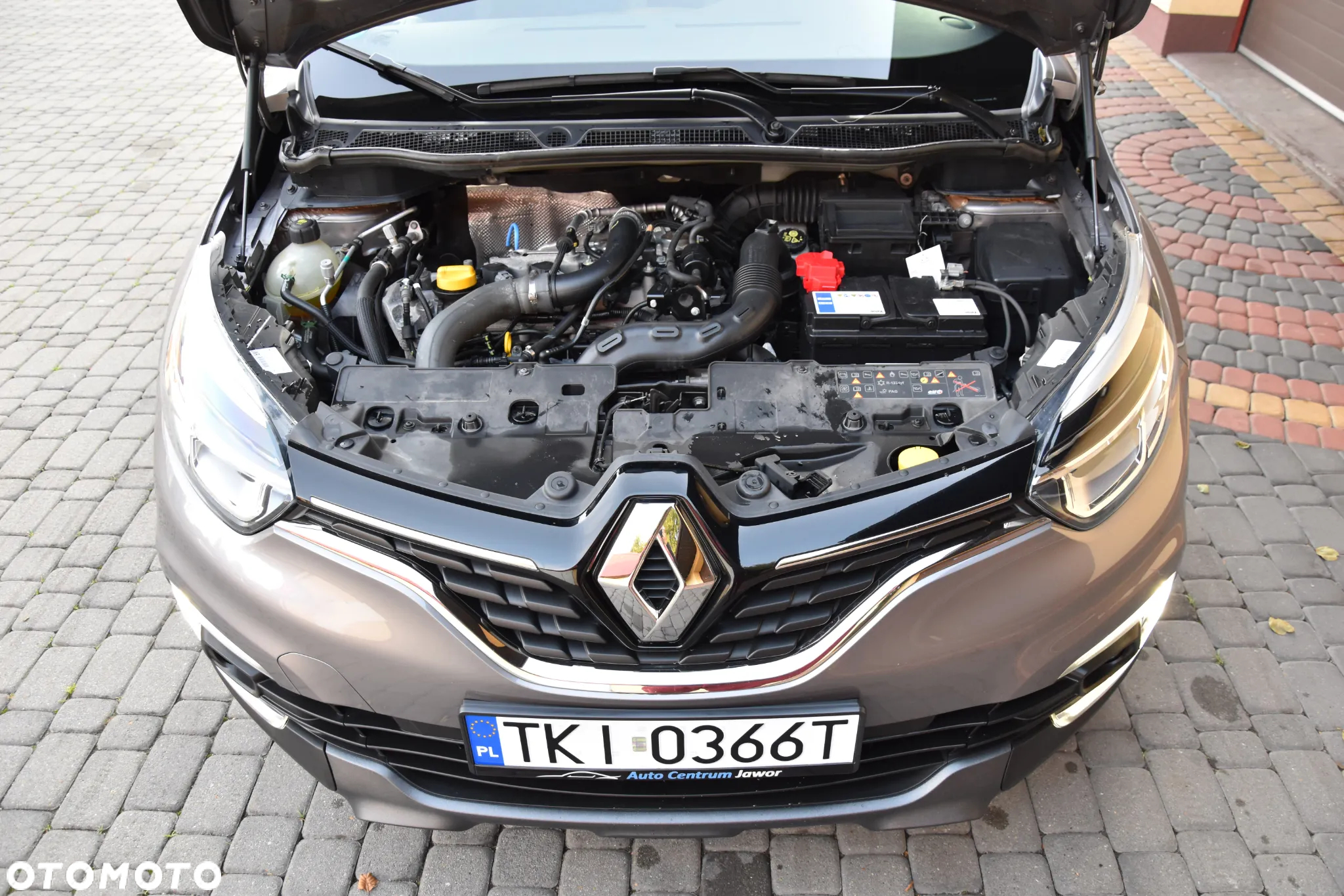 Renault Captur ENERGY TCe 120 EDC Bose Edition - 14