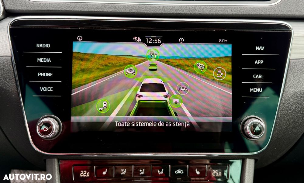 Skoda Superb 2.0 TDI DSG Premium Edition - 21