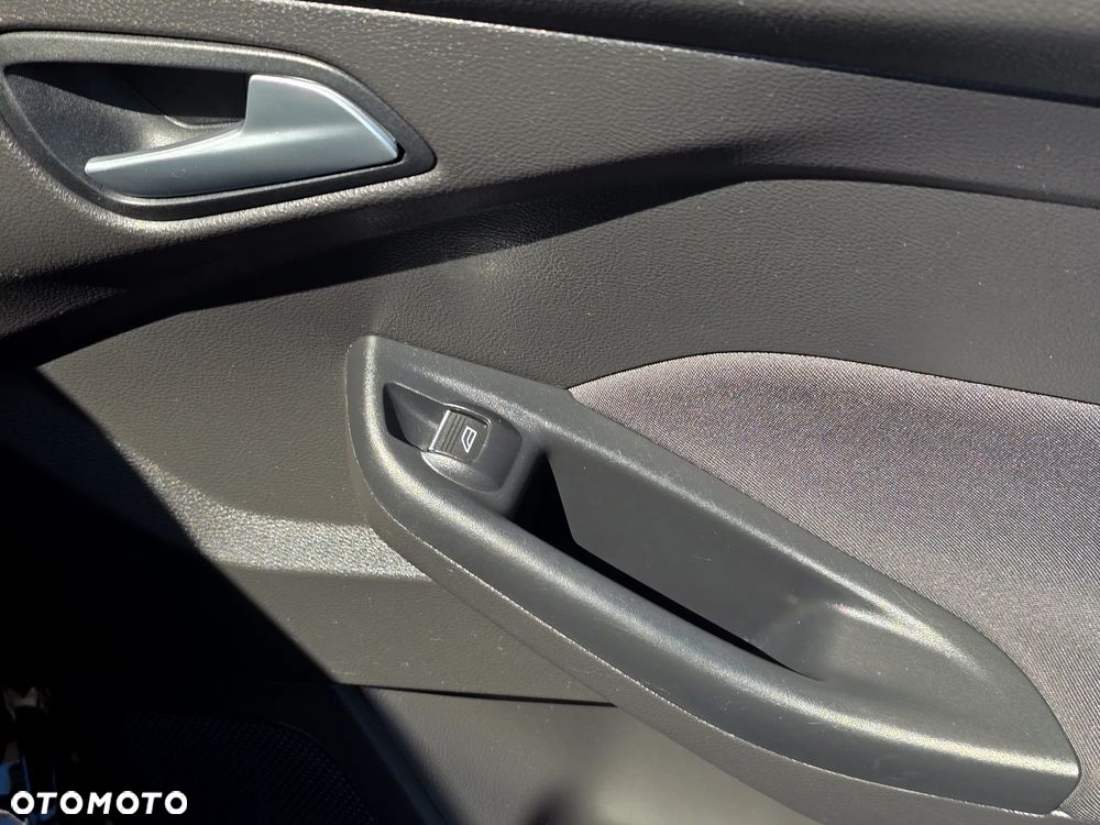 Ford Focus 1.0 EcoBoost Titanium - 20