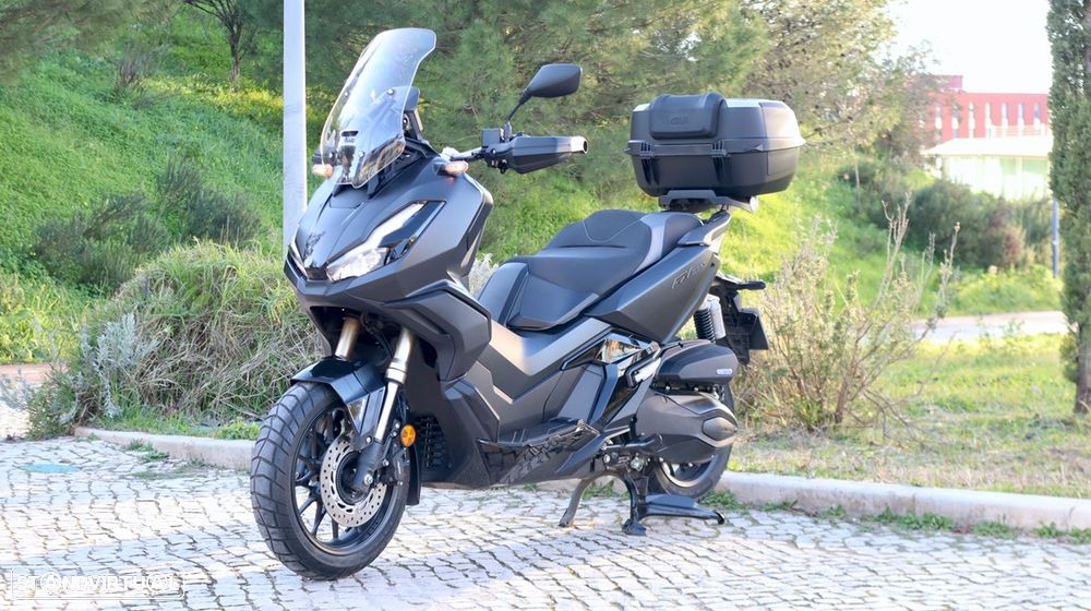 Honda ADV 350 - 5