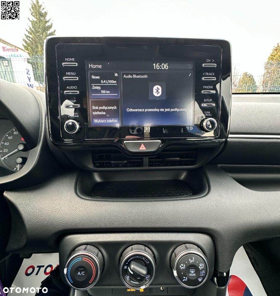 Toyota Yaris - 5
