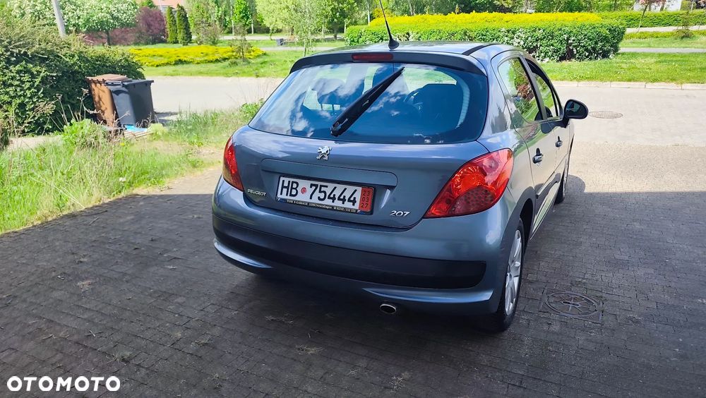 Peugeot 207 120 Automatik Premium - 18