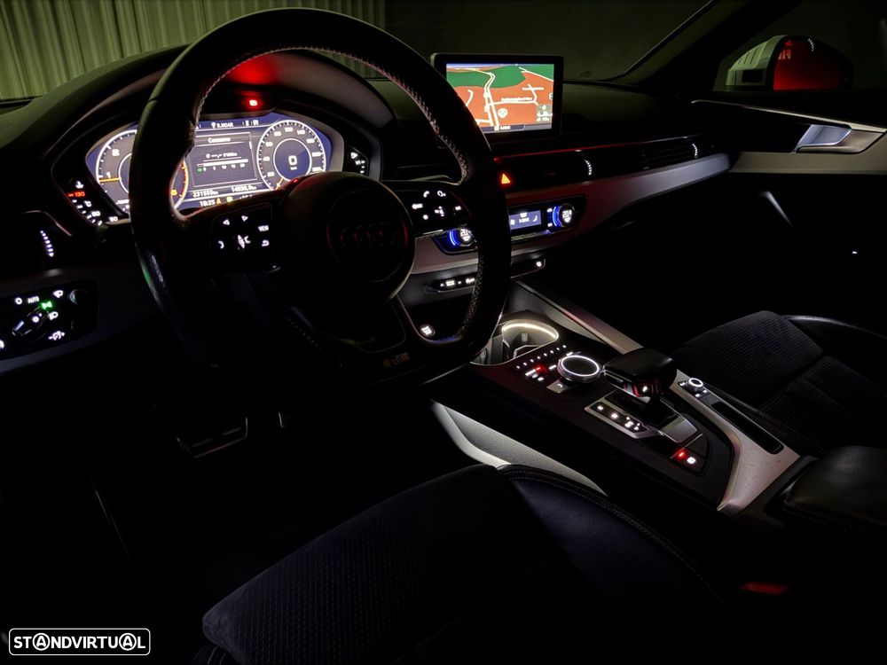 Audi A4 2.0 TDI S-line S tronic - 51