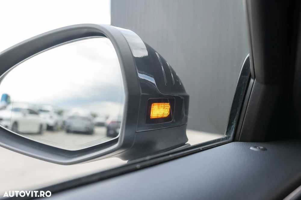 Audi A4 35 TDI S tronic MHEV Advanced - 36