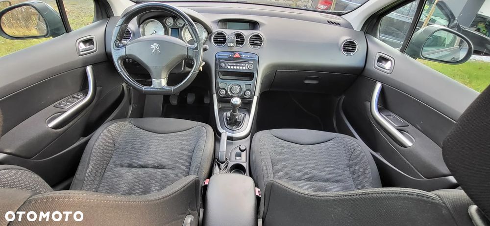Peugeot 308 - 5