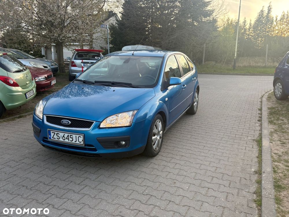 Ford Focus 2.0 TDCi DPF Style - 1