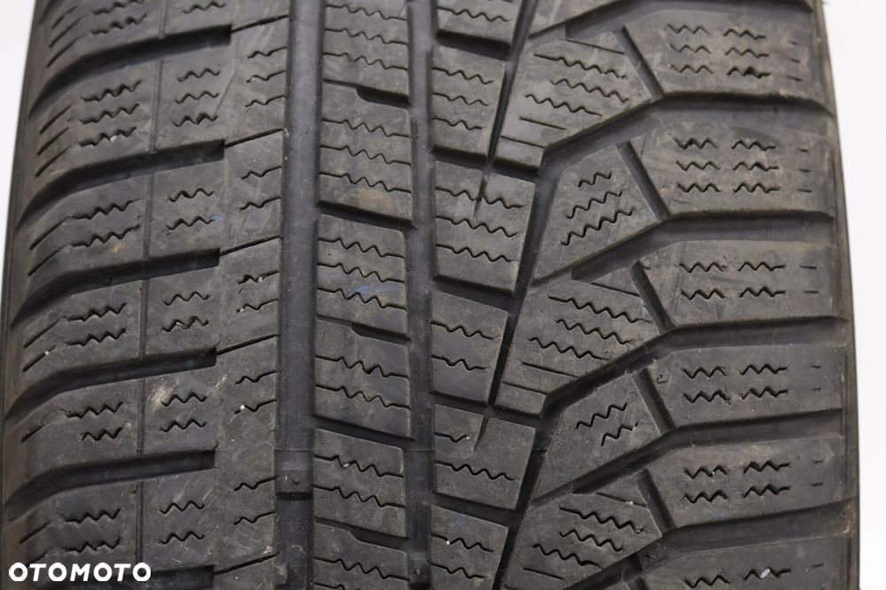 Hankook Winter I Cept EV02 MO 205/55R17 91H 4.5mm - 4