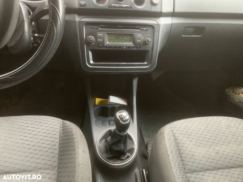 Skoda Fabia 1.6 TDI Active - 10