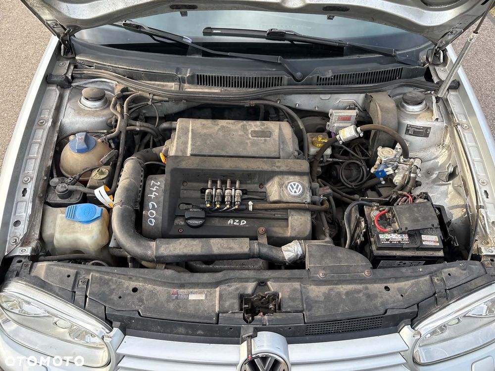 Volkswagen Golf - 17