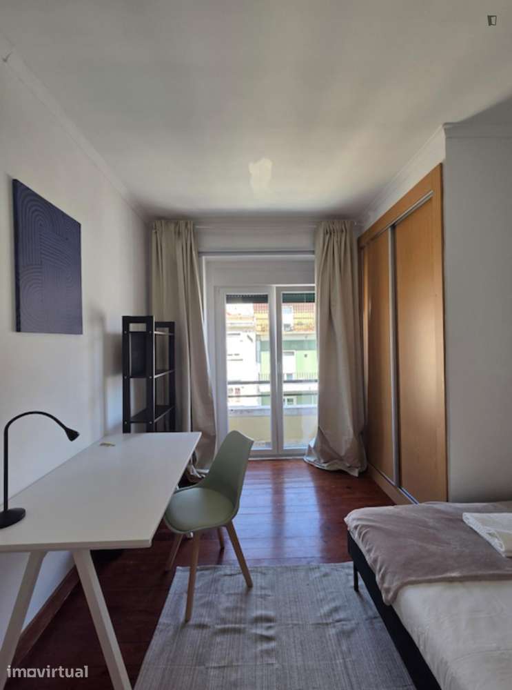 Quarto - localizado em Arroios Lisbon - Grande imagem: 3/26