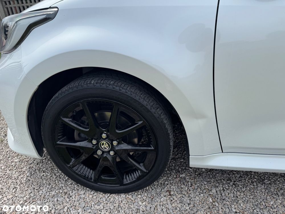 Toyota Yaris - 5