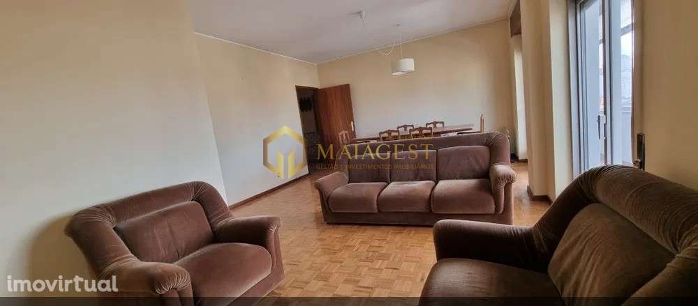 Apartamento T2 na Avenida da República em Gaia - Grande imagem: 2/9