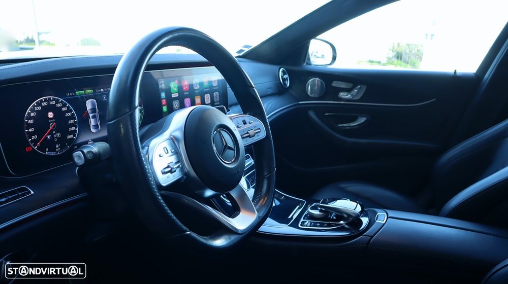 Mercedes-Benz E 300 de AMG Line - 26