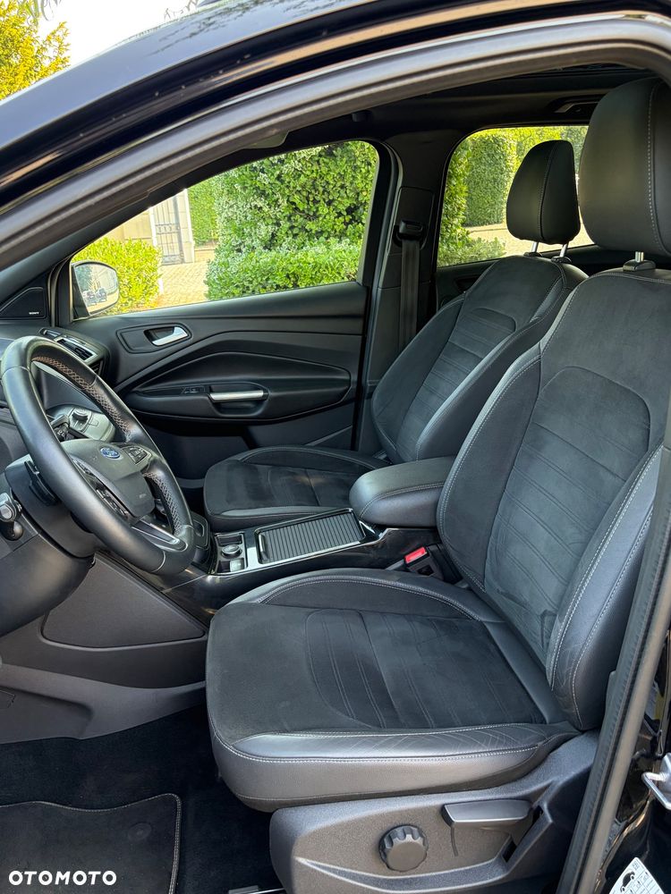 Ford Kuga 1.5 EcoBoost 4x4 Black & Silver - 22