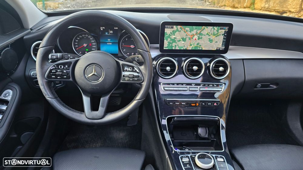 Mercedes-Benz C 220 d Avantgarde — fotografia 15