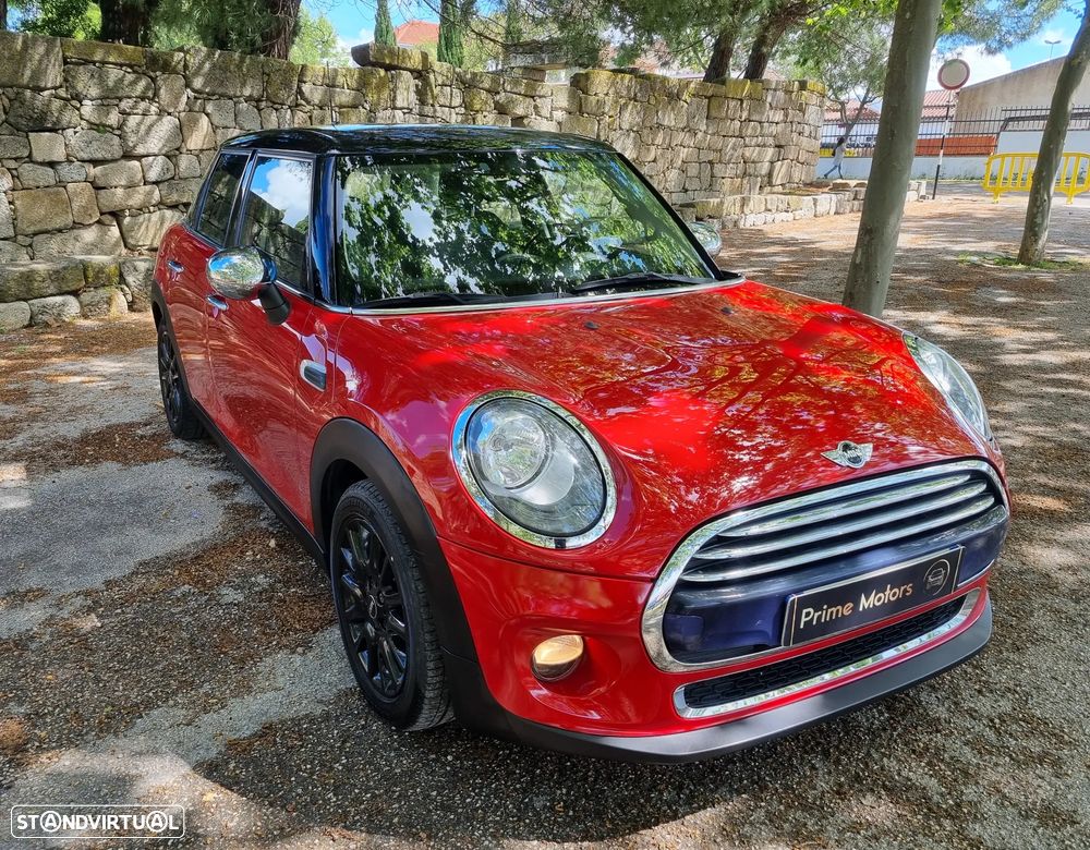 MINI 5 Portas Cooper D - 19