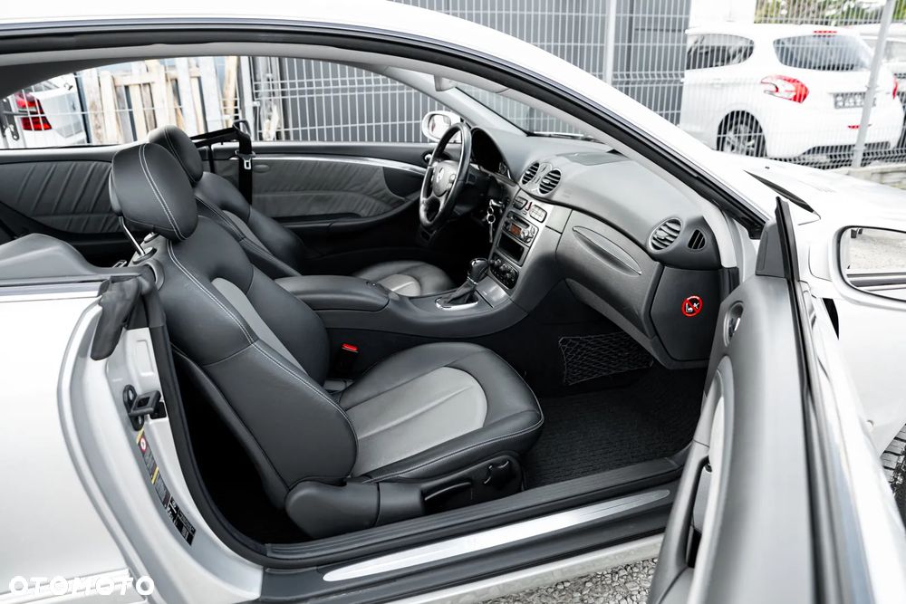 Mercedes-Benz CLK 320 Avantgarde - 38