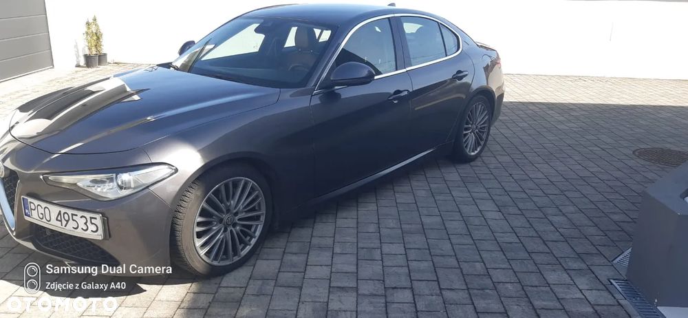 Alfa Romeo Giulia 2.2 D Turbo Super - 11