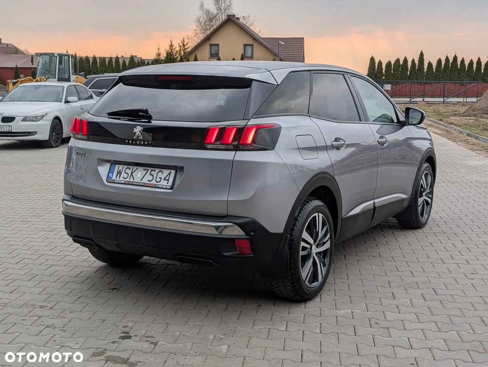 Peugeot 3008 PureTech 130 Stop & Start GPF Allure - 13