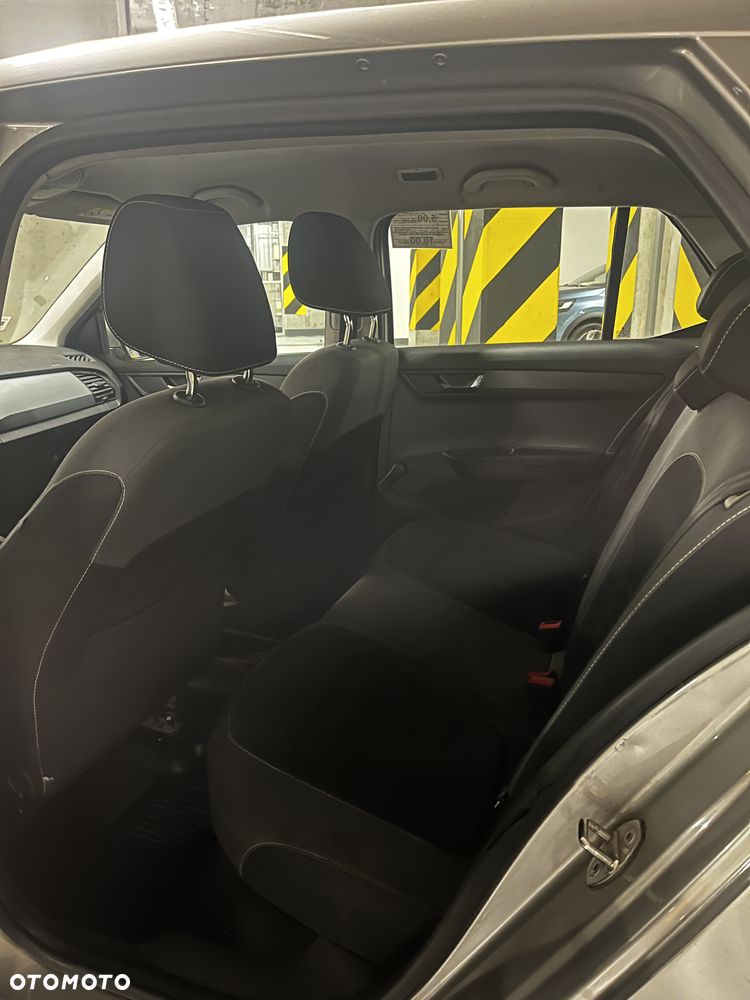 Skoda Fabia 1.0 Ambition - 12