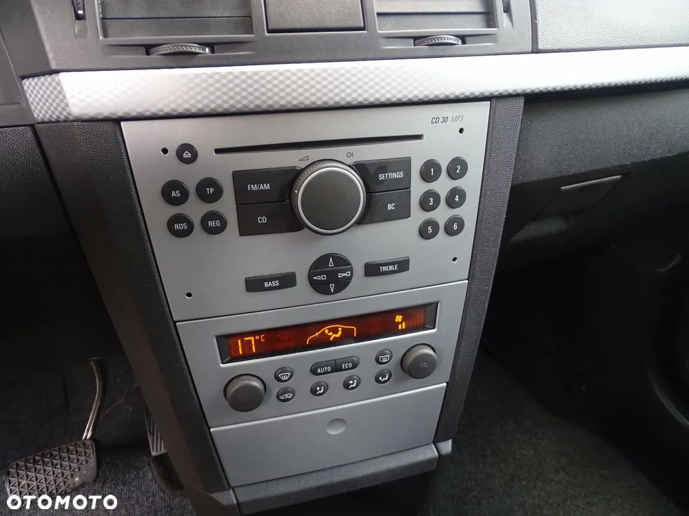 Opel Meriva 1.6 Cosmo MTA - 24