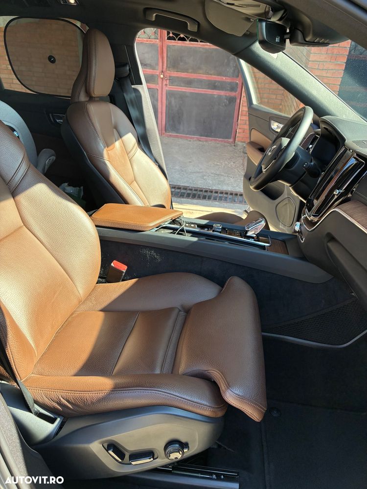 Volvo XC 60 Recharge T6 Twin Engine eAWD Inscription Expression - 15