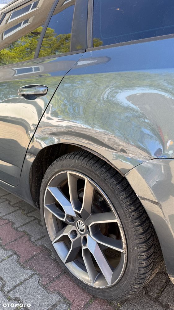 Skoda Octavia 2.0 TDI RS DSG - 4