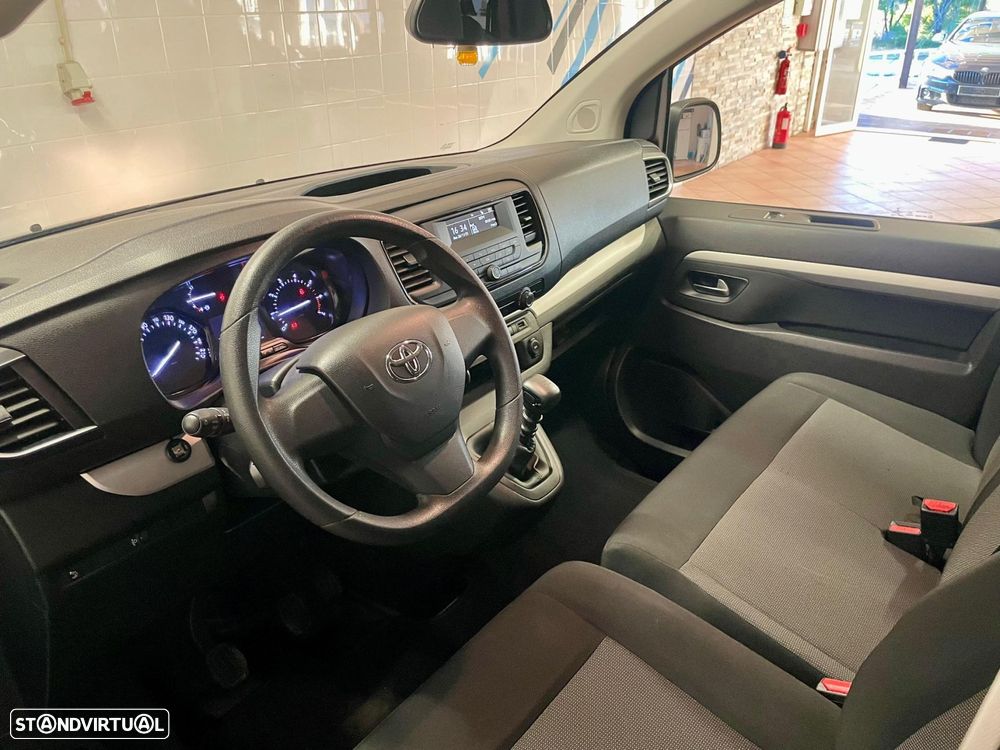 Toyota Proace Verso 1.5 D-4D L2 1.2T Comfort 9L - 22