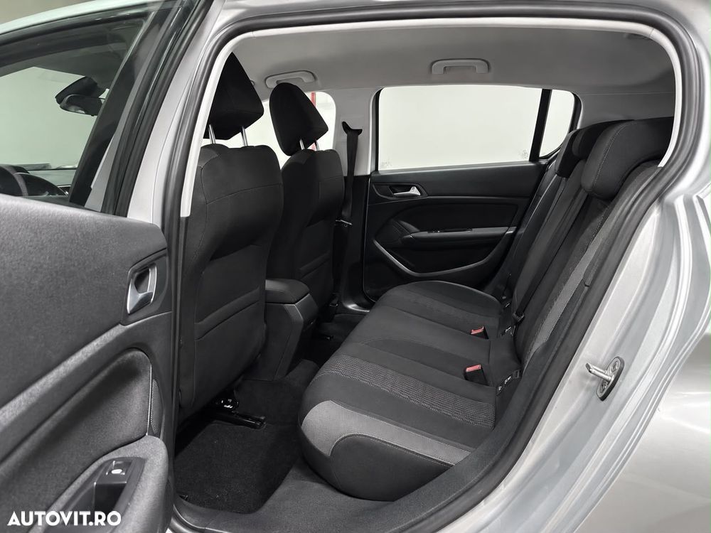 Peugeot 308 - 9