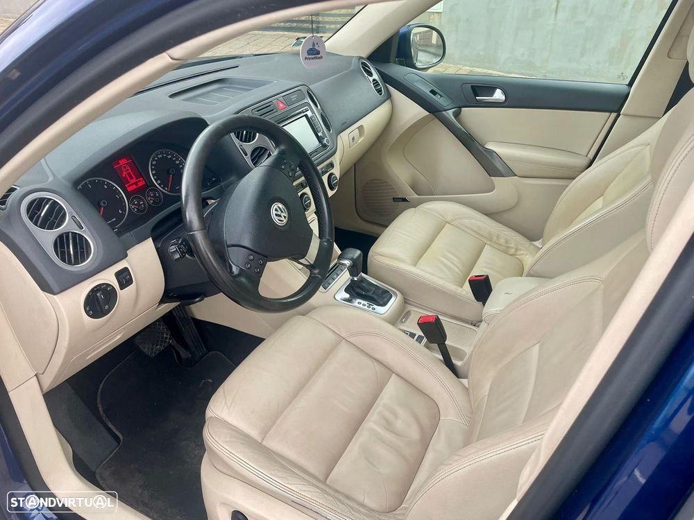 VW Tiguan 2.0 TDI SCR 4MOTION BlueMotion DSG Track & Style - 4