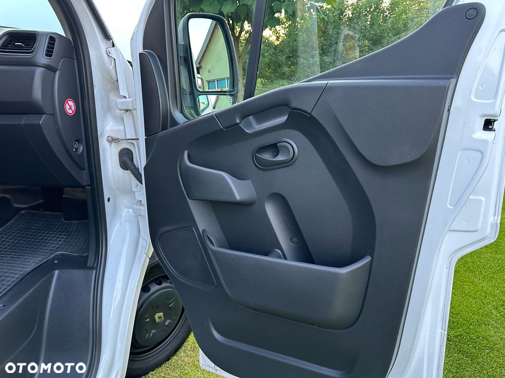 Renault Master - 15