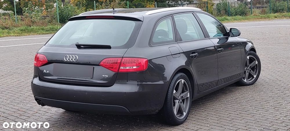 Audi A4 - 25