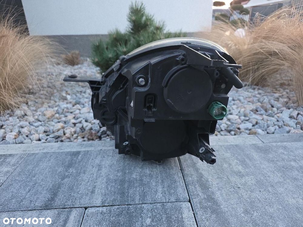 ALFA ROMEO GIULIETTA Lampa prawa przód Zwykła H7 Soczewka Led Ciemna - 8