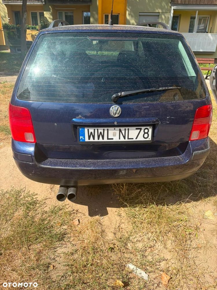 Volkswagen Passat 1.9 TDI - 11