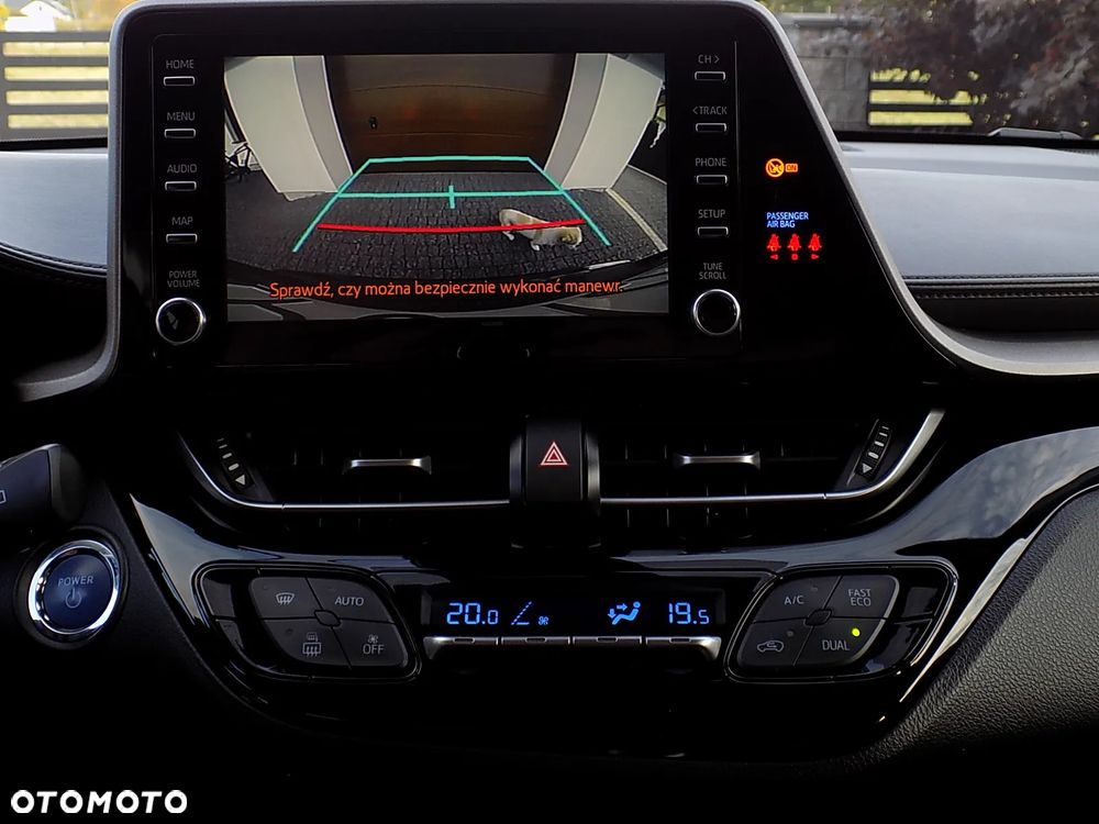 Toyota C-HR - 33