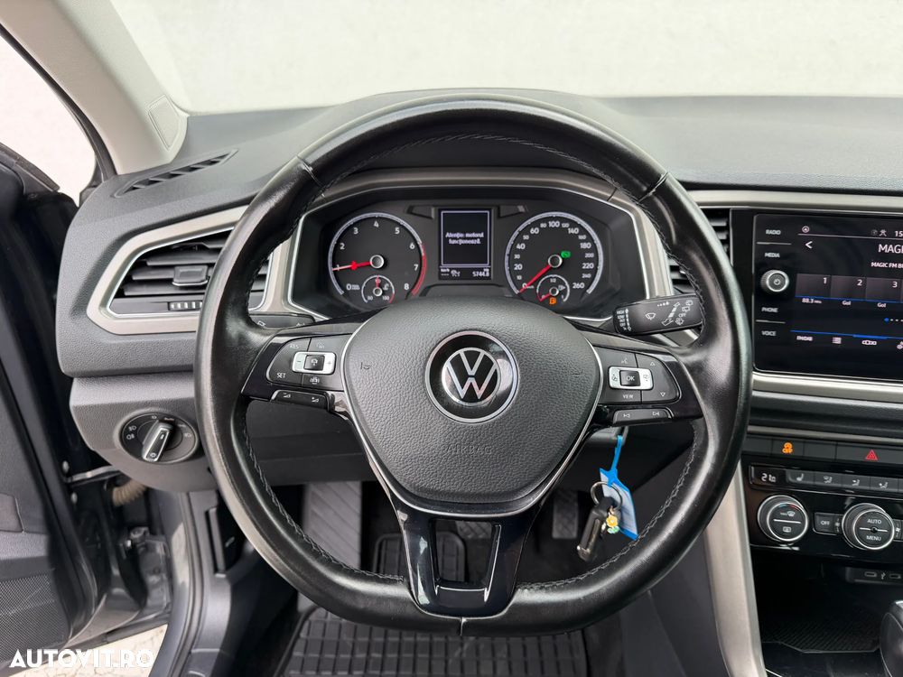 Volkswagen T-Roc 1.5 TSI DSG Design - 12